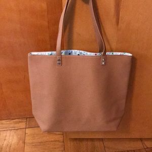 Thirty one around town tote